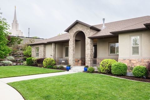 Photo of 3962 W FARMINGDALE CT S, South Jordan, UT 84009 (MLS # 2157568)