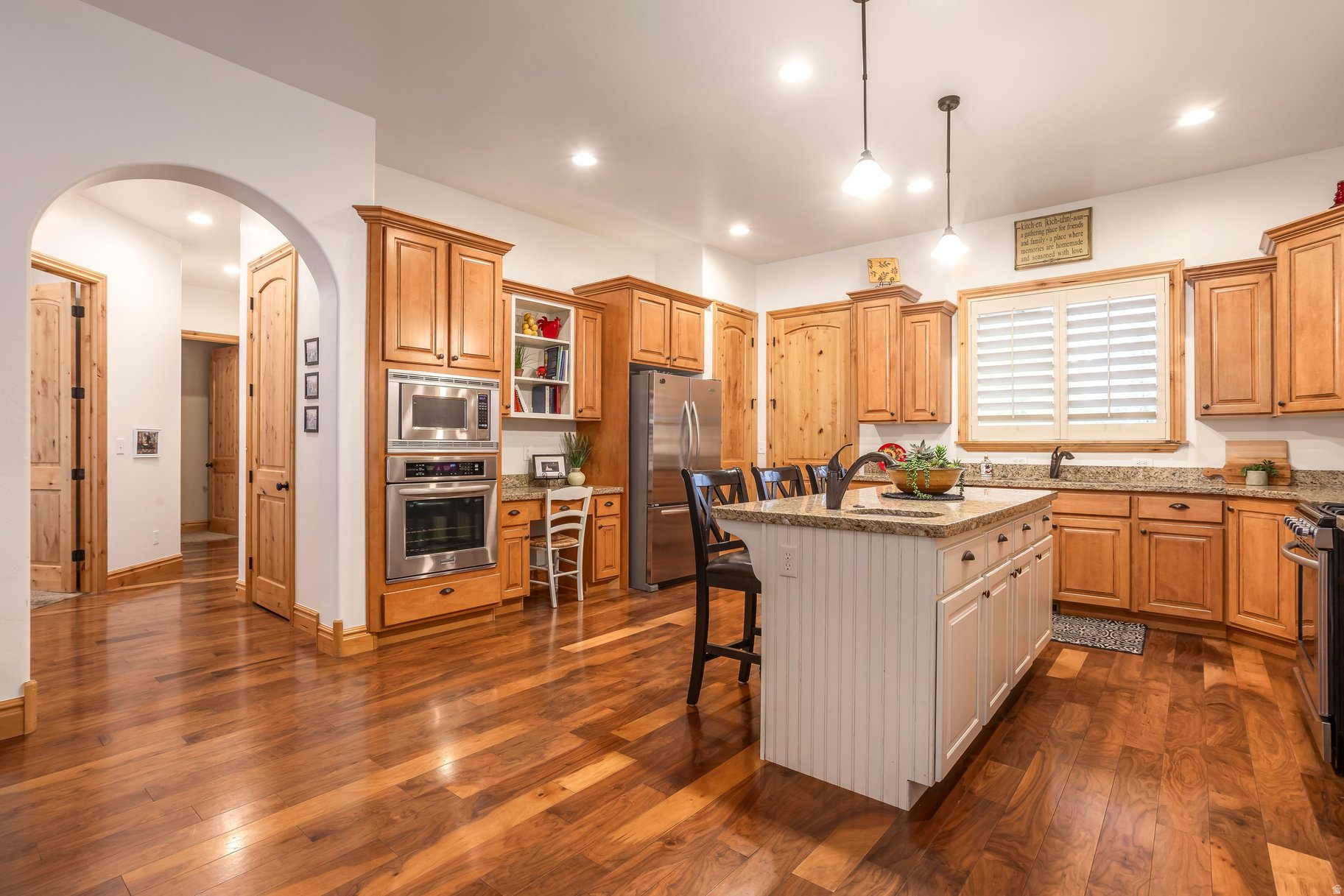 JORDAN HEIGHTS - Residential