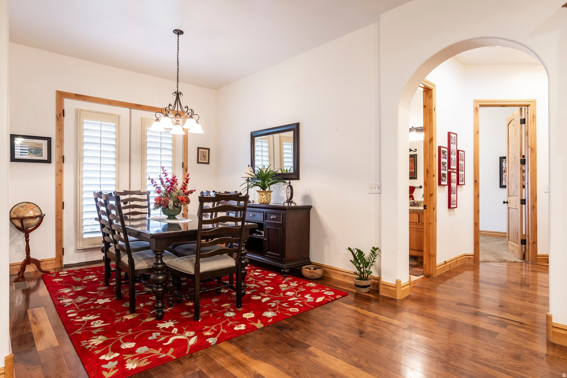 JORDAN HEIGHTS - Residential