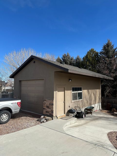 Tiny photo for 135 CONSTITUTION DR, Roosevelt, UT 84066 (MLS # 2145032)