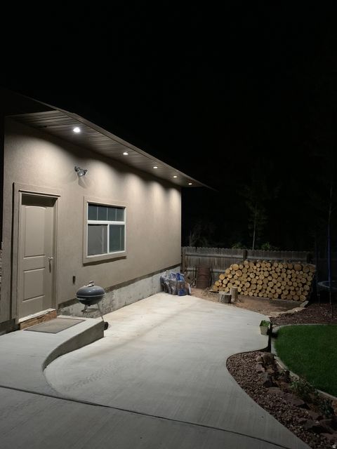 Tiny photo for 135 CONSTITUTION DR, Roosevelt, UT 84066 (MLS # 2145032)