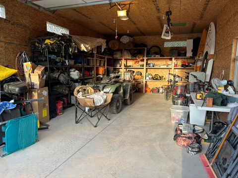 Tiny photo for 135 CONSTITUTION DR, Roosevelt, UT 84066 (MLS # 2145032)