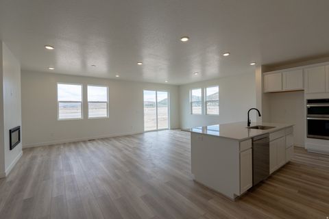 Tiny photo for 2191 E GRANITE LN, Eagle Mountain, UT 84005 (MLS # 2150436)