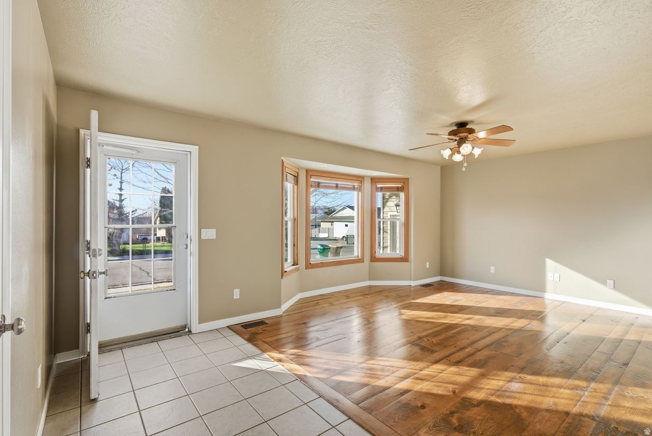 SUNNYHILL - Residential