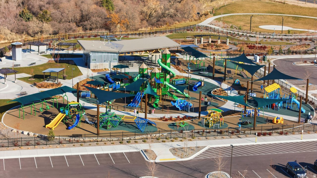 SUNNYHILL - Residential