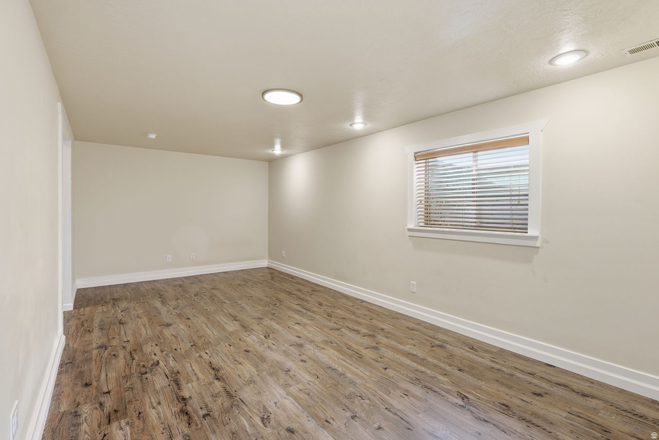 SUNNYHILL - Residential