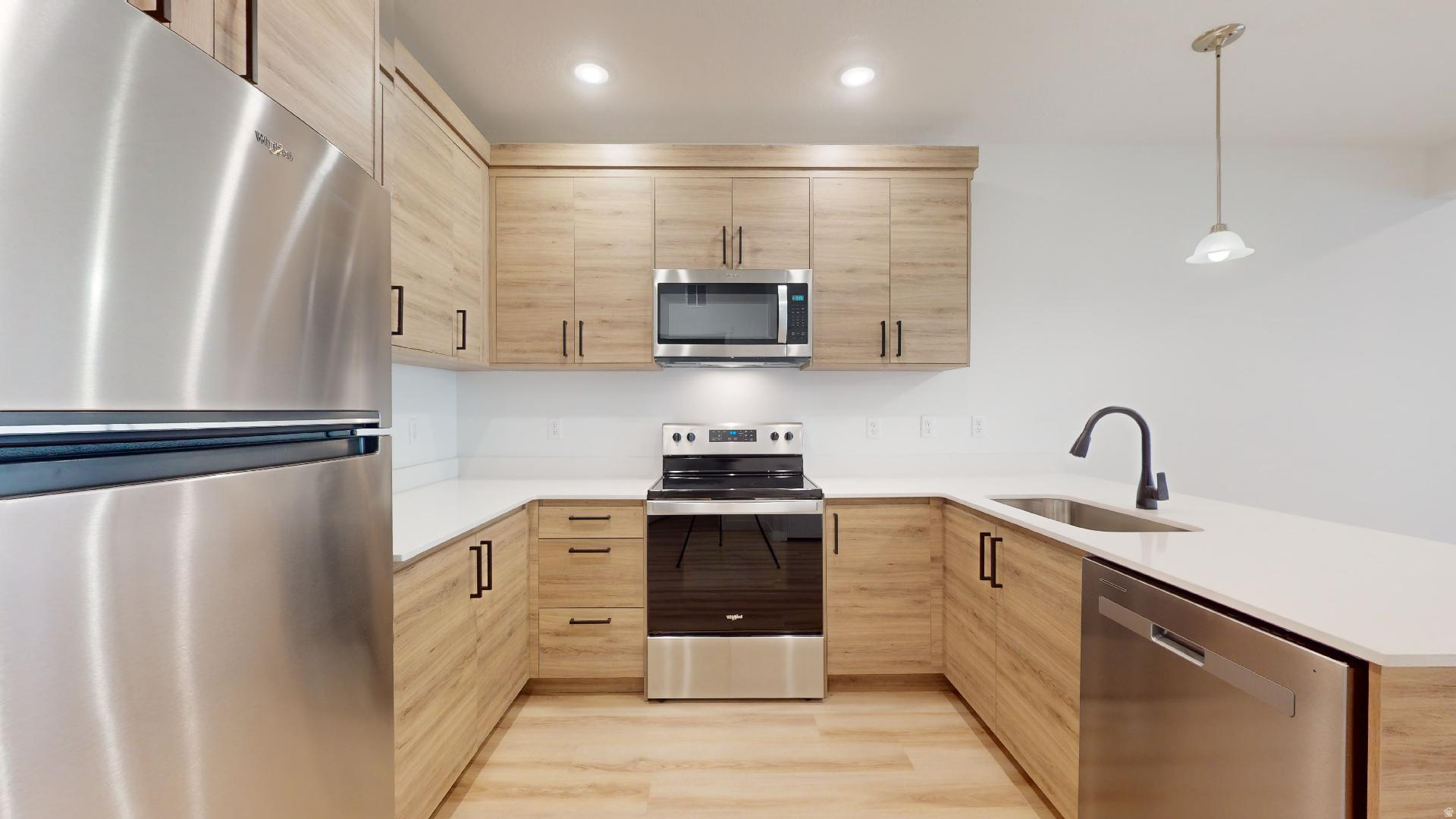 THE YARD - Residential Income