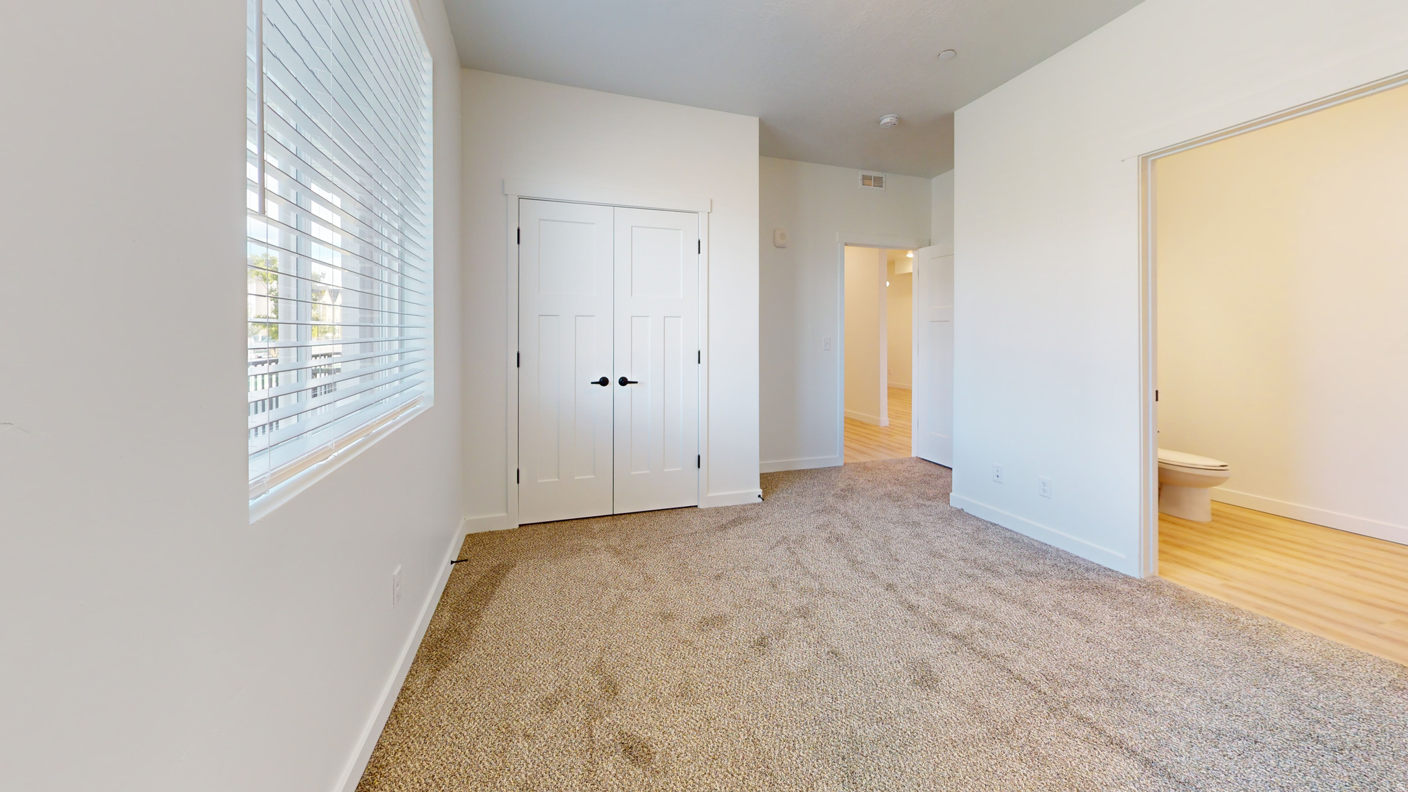 THE YARD - Residential Income