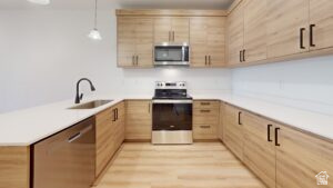 THE YARD - Residential Income