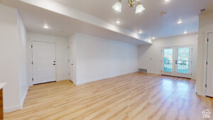 THE YARD - Residential Income