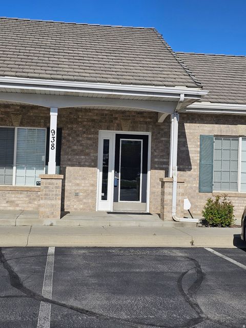 Photo of 938 S MAIN ST, Pleasant Grove, UT 84062 (MLS # 2154402)