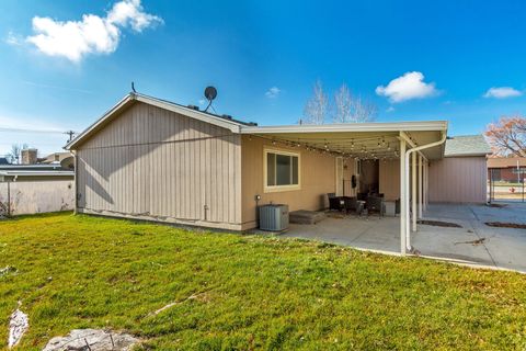 Tiny photo for 322 N 900 E, American Fork, UT 84003 (MLS # 2126003)