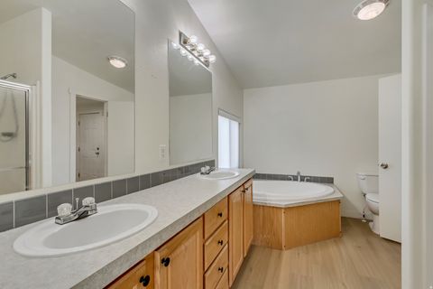 Tiny photo for 322 N 900 E, American Fork, UT 84003 (MLS # 2126003)