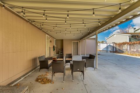 Tiny photo for 322 N 900 E, American Fork, UT 84003 (MLS # 2126003)