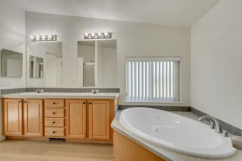 Tiny photo for 322 N 900 E, American Fork, UT 84003 (MLS # 2126003)