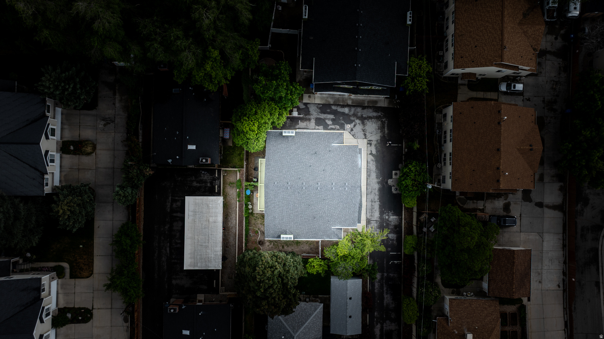 ELGIN AVENUE CONDOMINIUMS - Residential