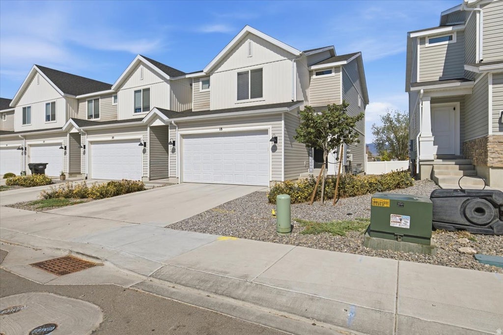 Photo of 18 N WAYNE WAY, Grantsville, UT 84029 (MLS # 2174285)