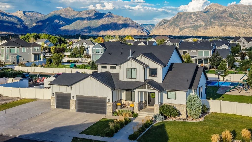 Photo of 726 N 2550 W, Lehi, UT 84043 (MLS # 2180854)