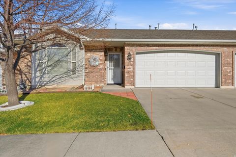 Tiny photo for 55 MOUNTAIN VIEW CIR, Providence, UT 84332 (MLS # 2129129)