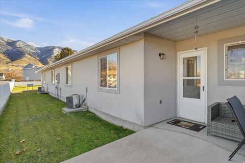 Tiny photo for 55 MOUNTAIN VIEW CIR, Providence, UT 84332 (MLS # 2129129)
