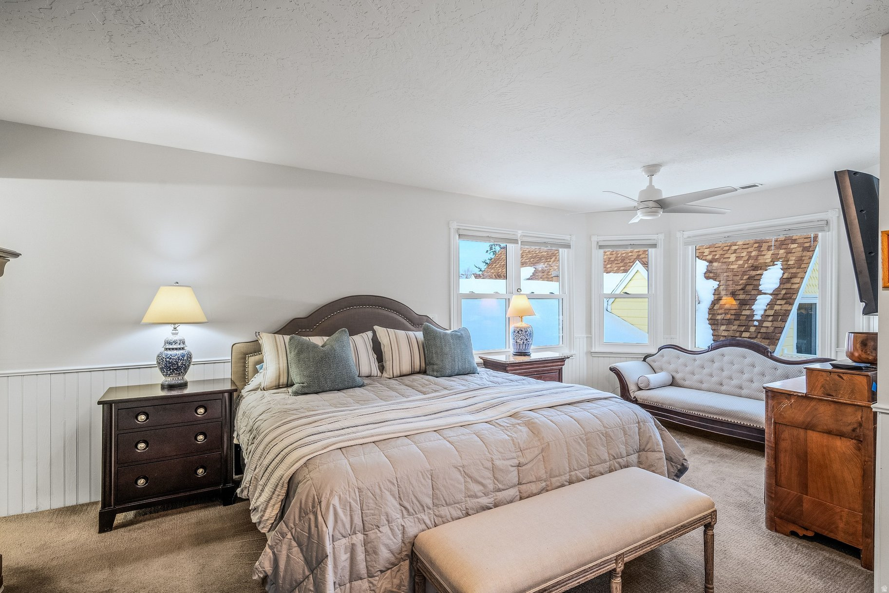 HOLIDAY RANCHETTES - Residential