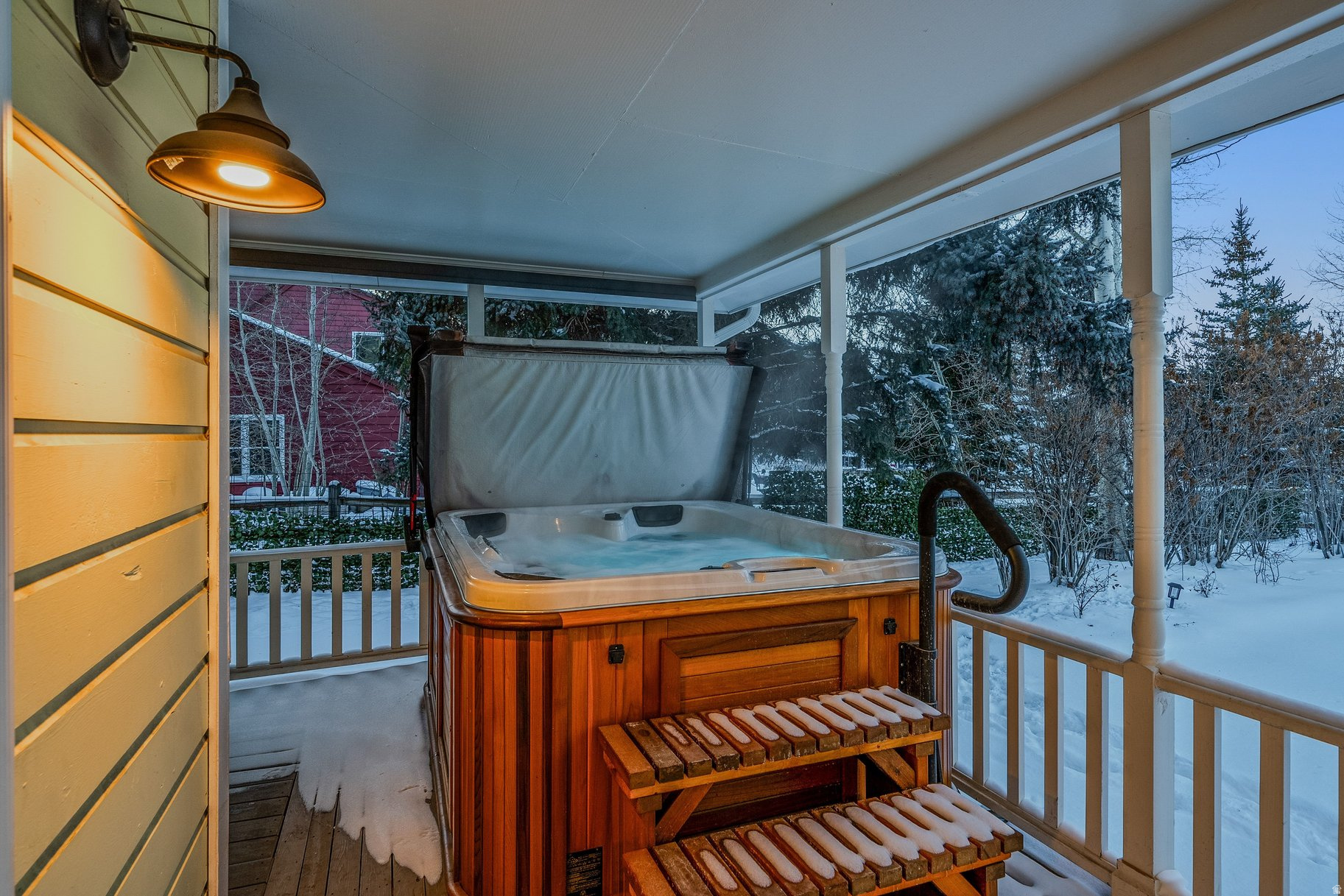 HOLIDAY RANCHETTES - Residential