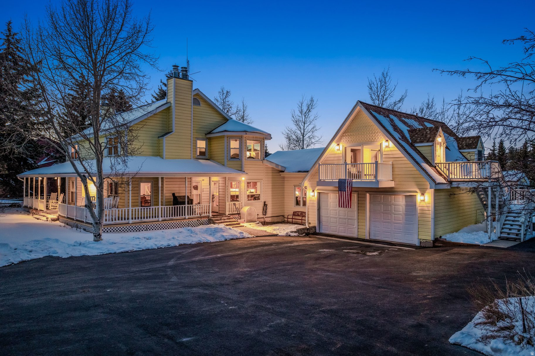 HOLIDAY RANCHETTES - Residential