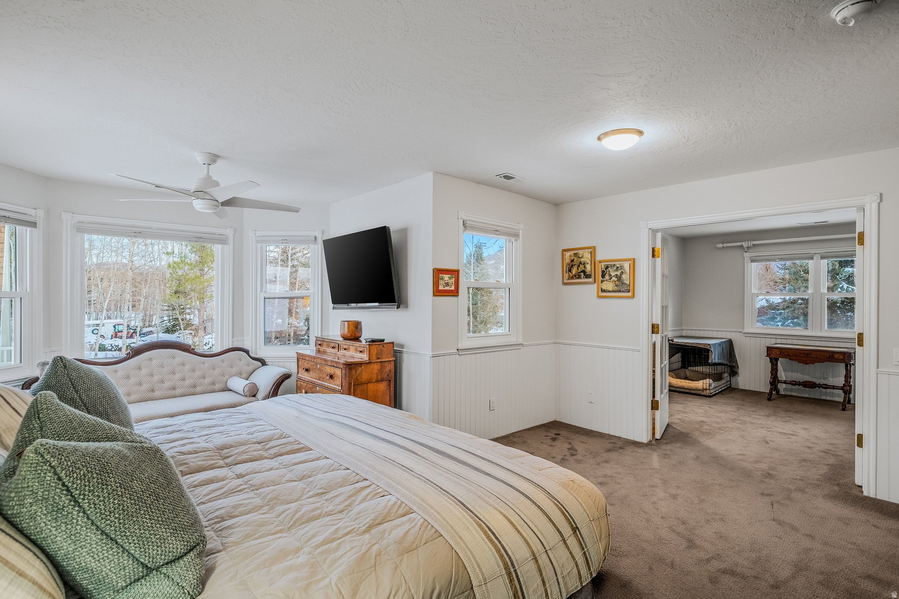 HOLIDAY RANCHETTES - Residential