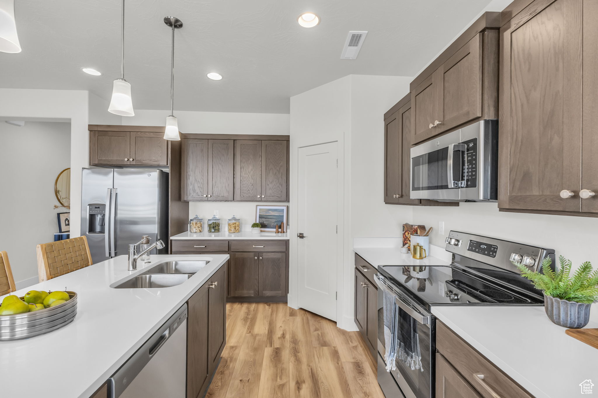 SUNSET VIEW SUB - Residential Income