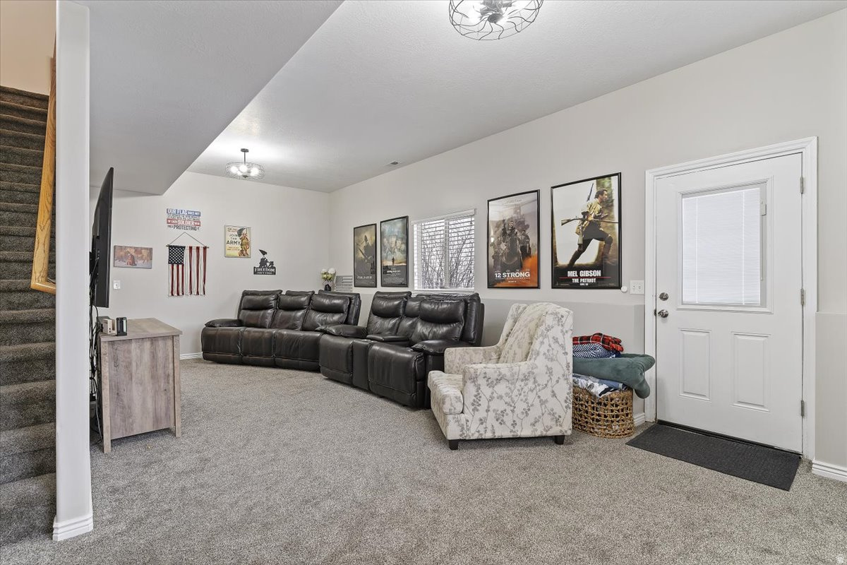 NIELSON EST - Residential