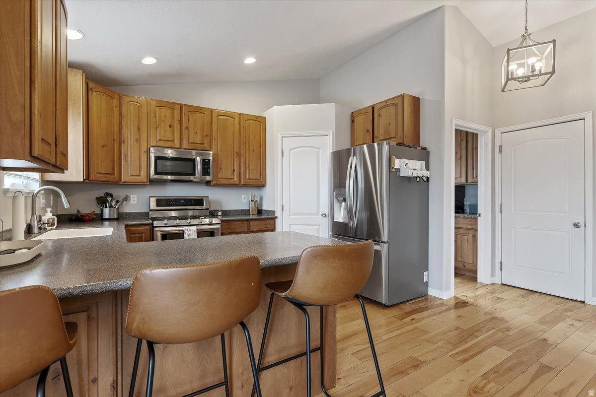 NIELSON EST - Residential