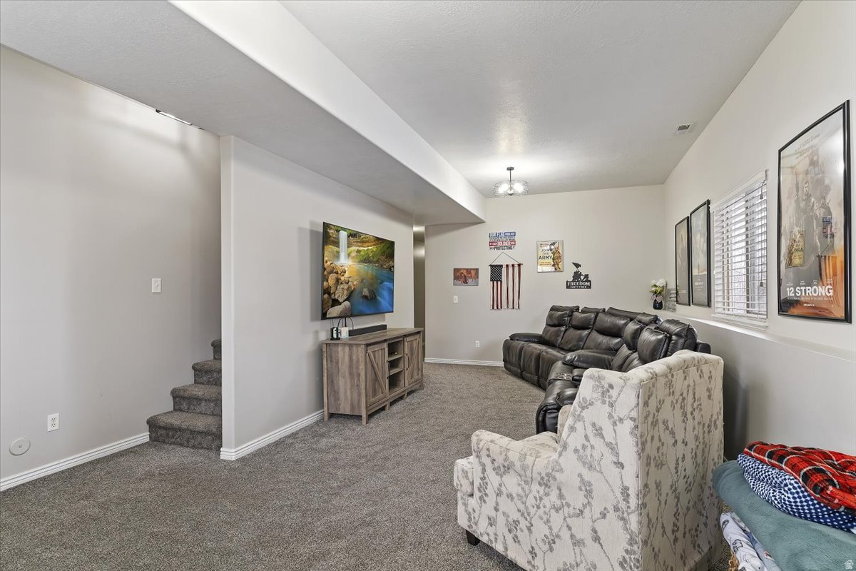 NIELSON EST - Residential