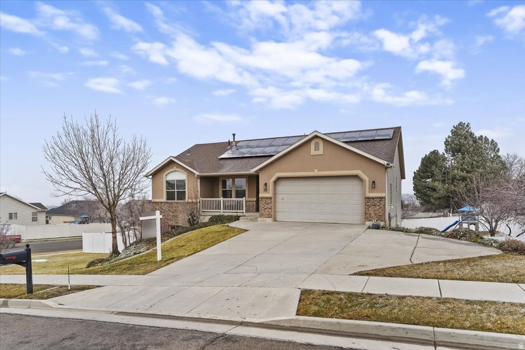 Photo of 39 E 1500 S, Perry, UT 84302 (MLS # 2134011)