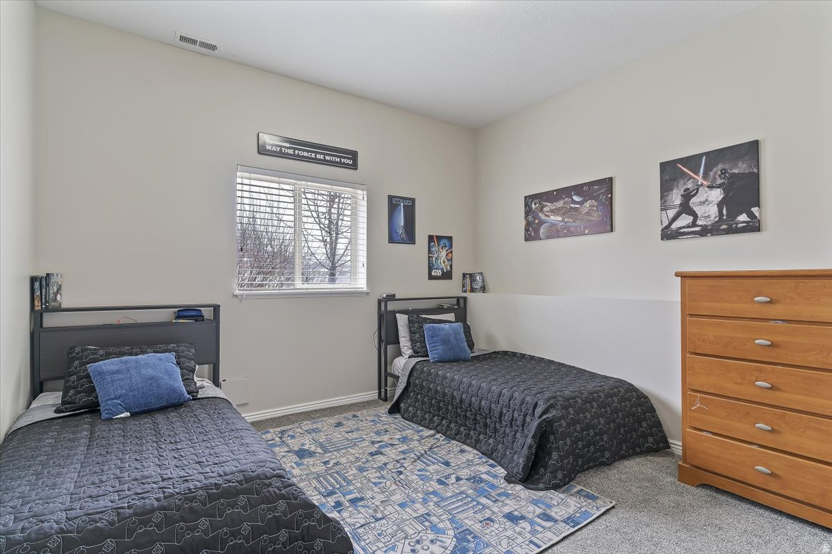 NIELSON EST - Residential