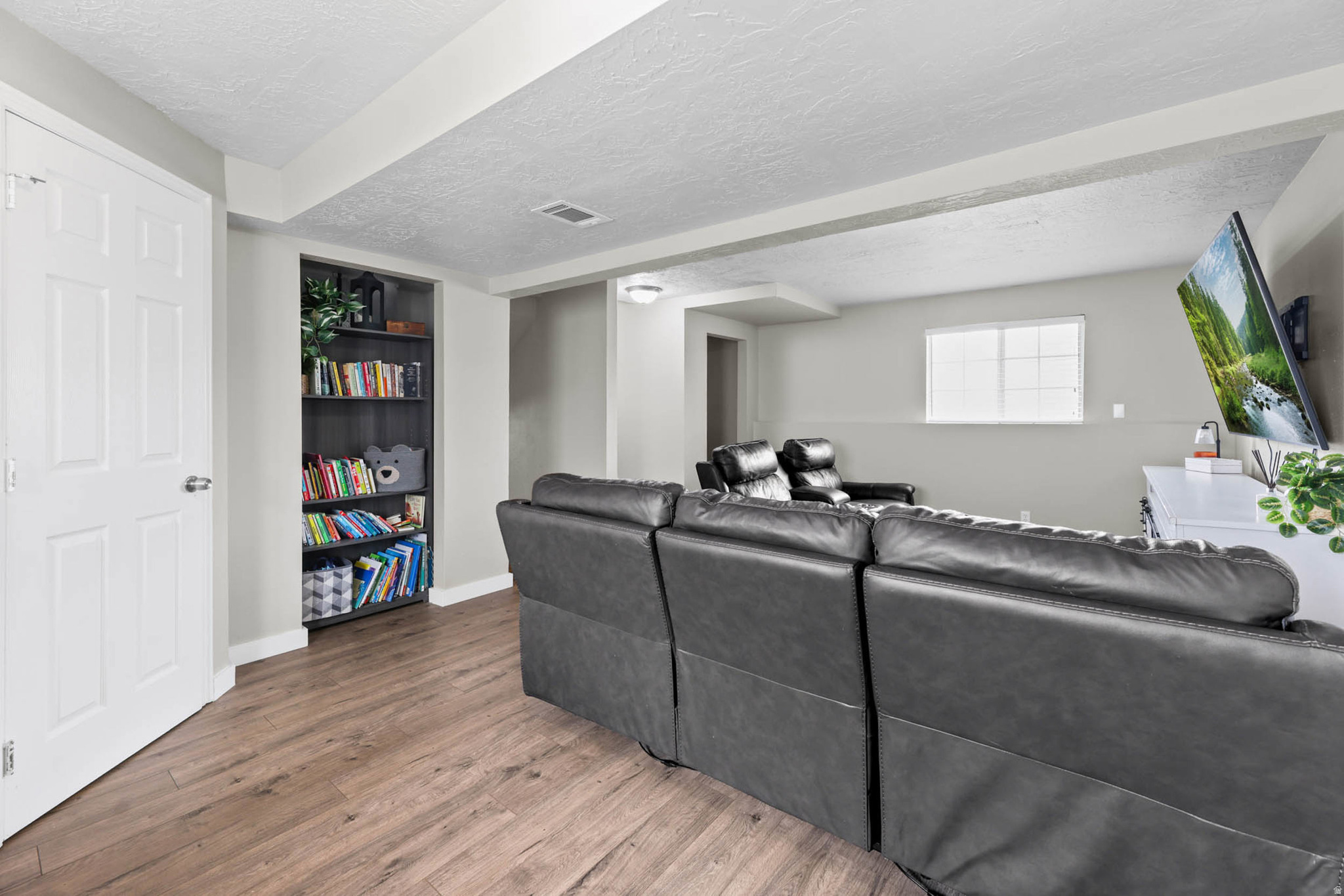 GARDEN GATE - Residential