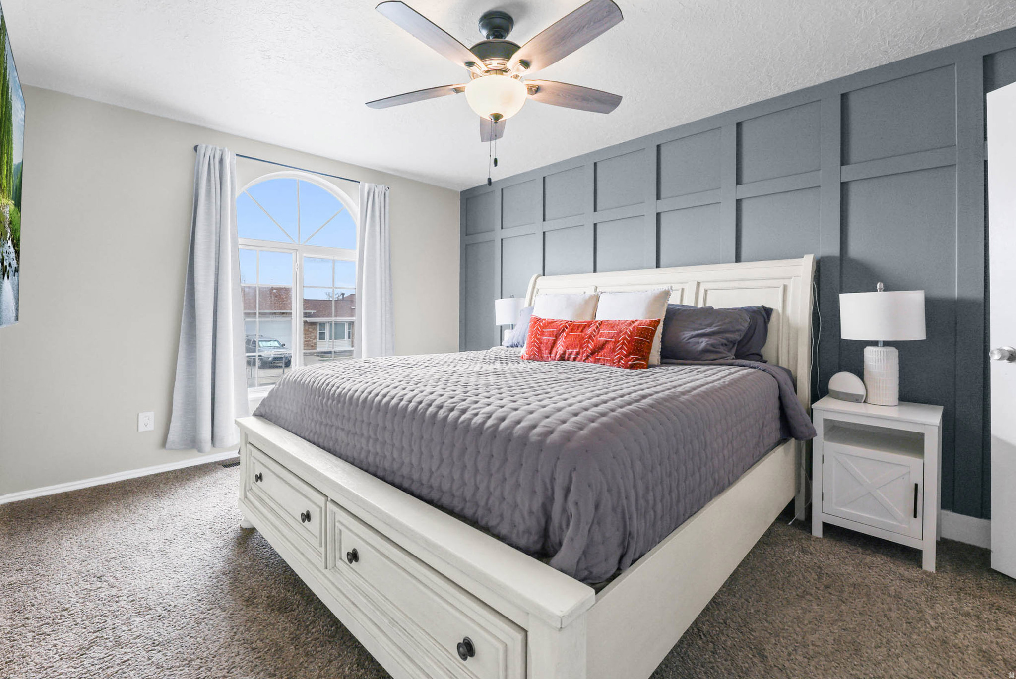 GARDEN GATE - Residential