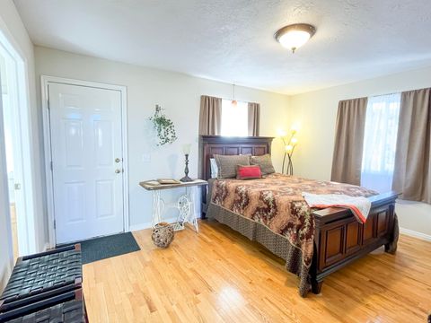 Tiny photo for 1915 E BAILEY ACRES DR, Panguitch, UT 84759 (MLS # 2173559)