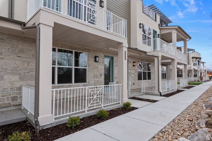 Beautiful brand new Huntington town home plan featuring stunning views and a rooftop deck! This turn key home features so many options such as a beautiful kitchen with quartz counters, gray laminate cabinets, tile backsplash and stainless steel gas appliances. Also included is an owner's bathroom with cultured marble surrounds and brushed nickel hardware. Rounded out with 2 tone paint, laminate hardwood flooring, and energy efficient options this home provides an oasis all in a great centrally located community! Come check it out today!