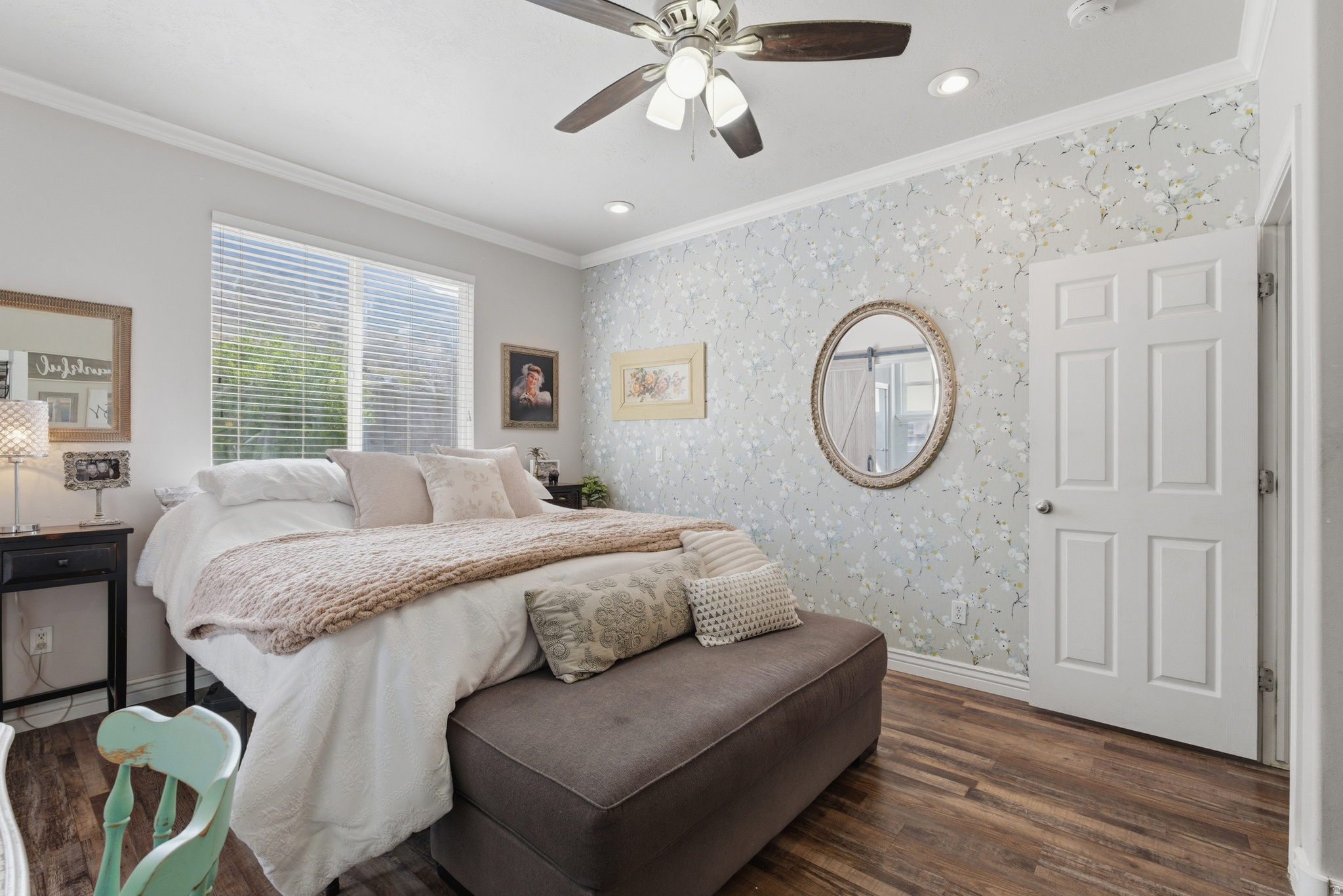 RED OAKS - Residential