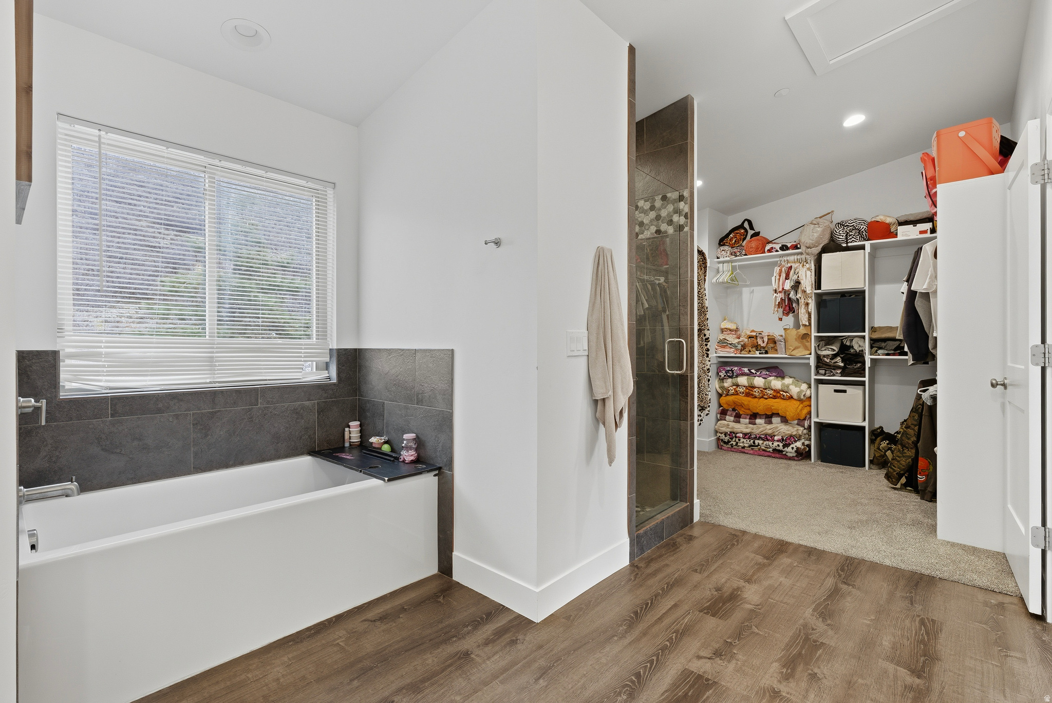 TIMBER LAKES - Residential