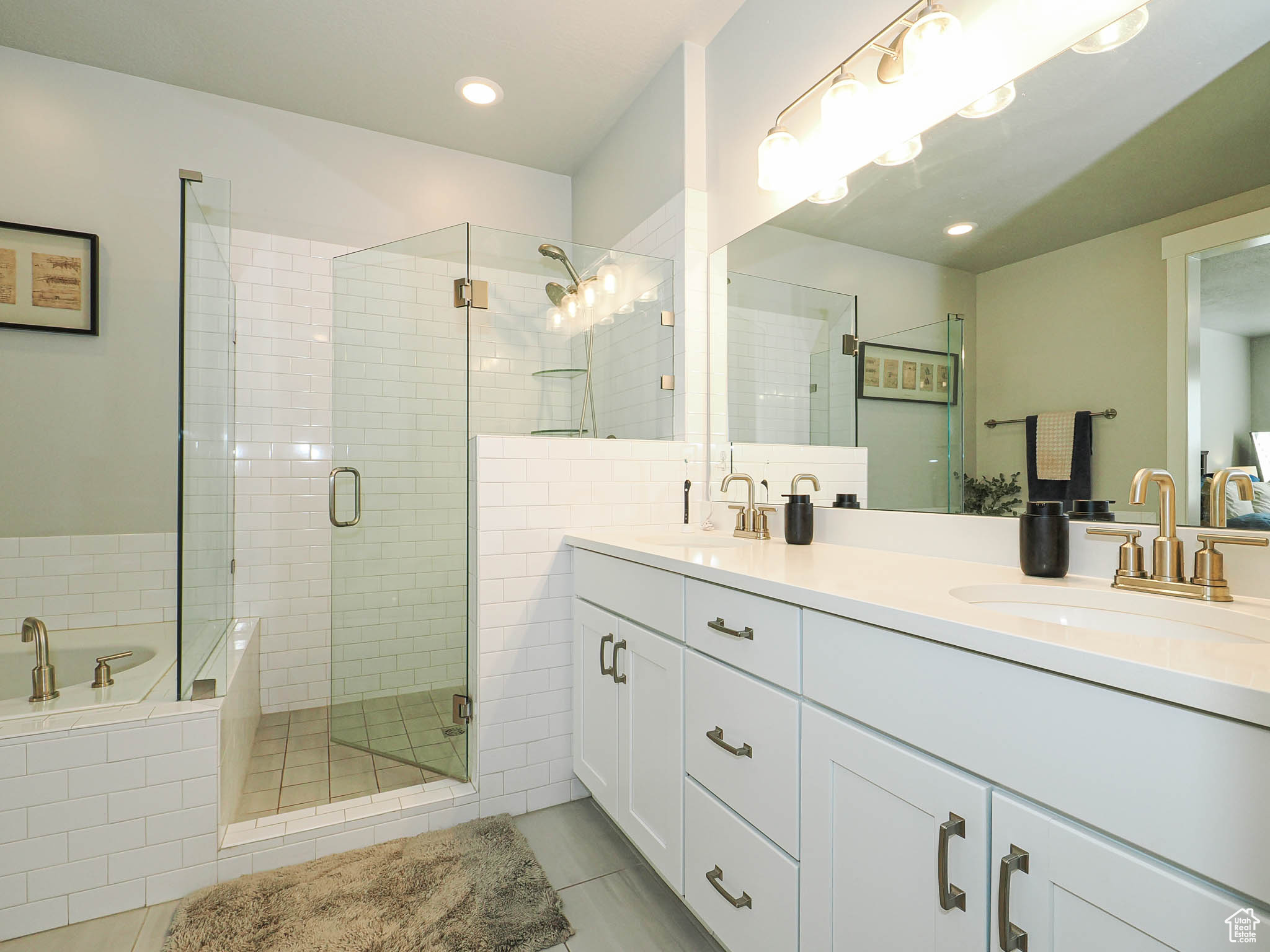 COVE AT HERRIMAN SPRINGS PHASE 1 - Residential