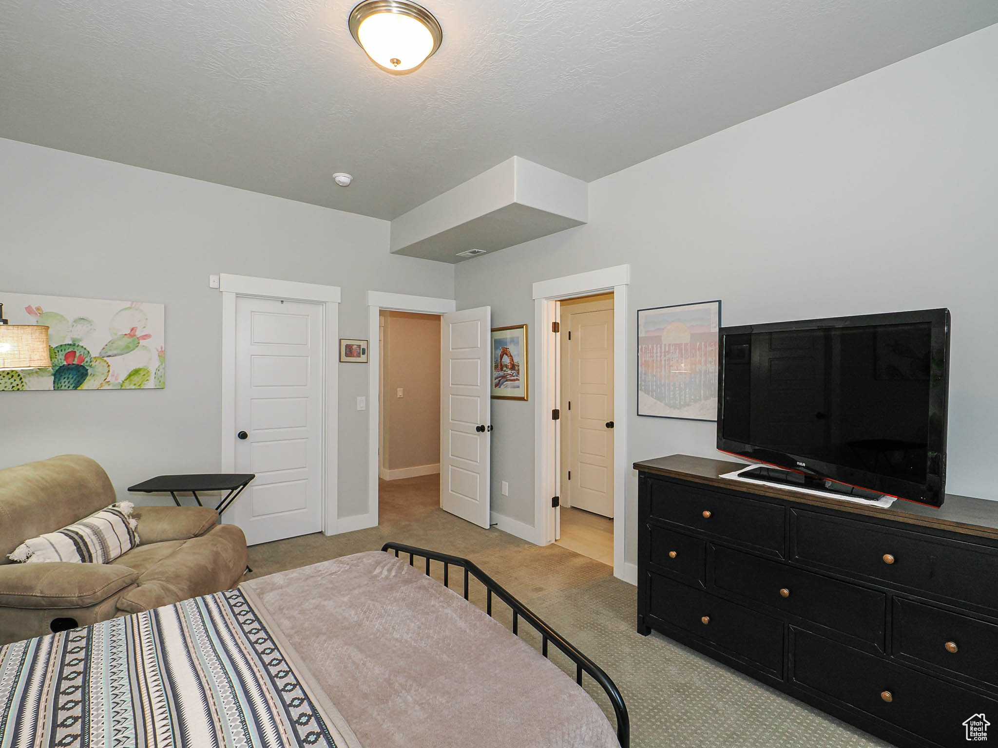 COVE AT HERRIMAN SPRINGS PHASE 1 - Residential