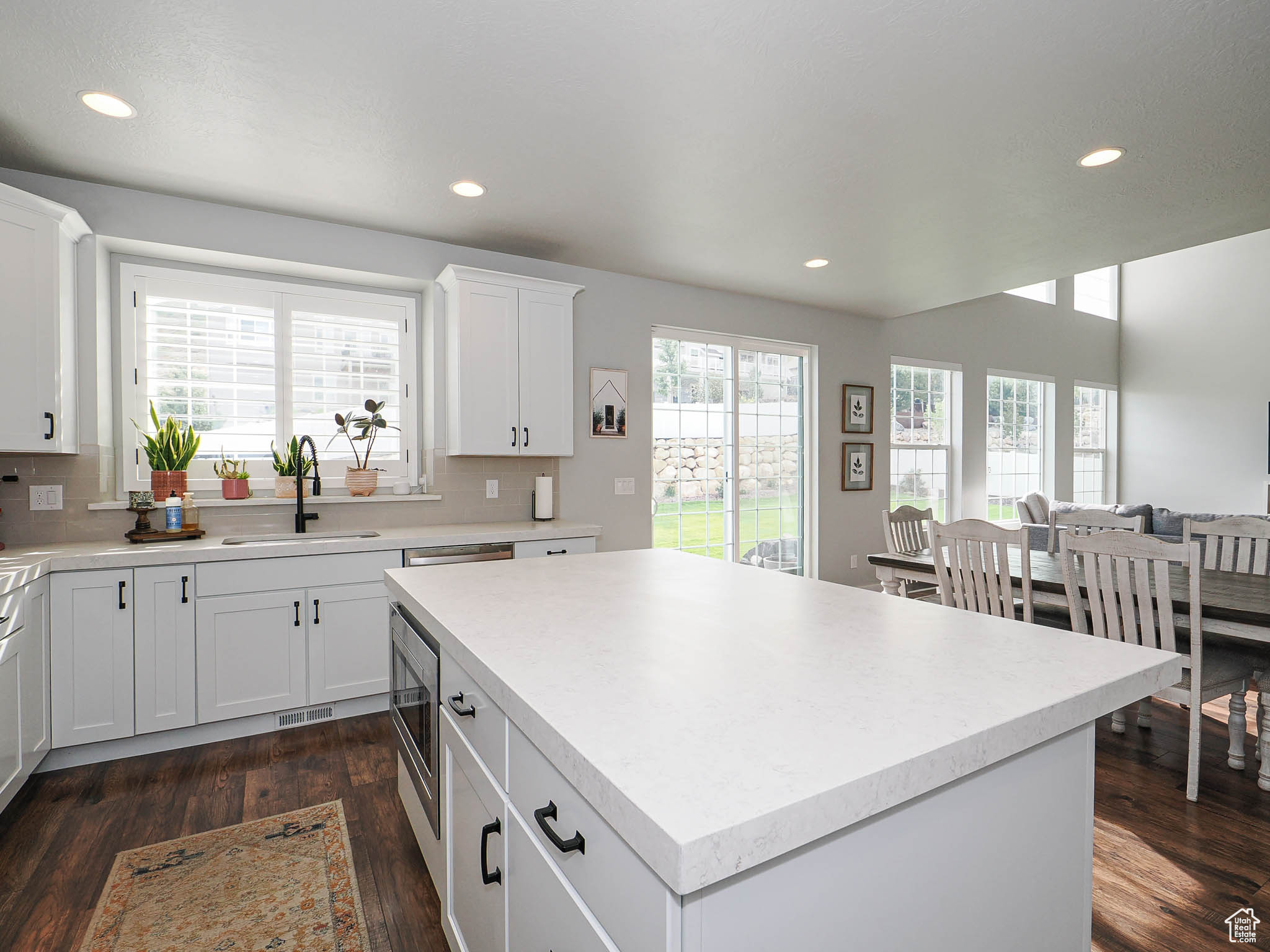 COVE AT HERRIMAN SPRINGS PHASE 1 - Residential
