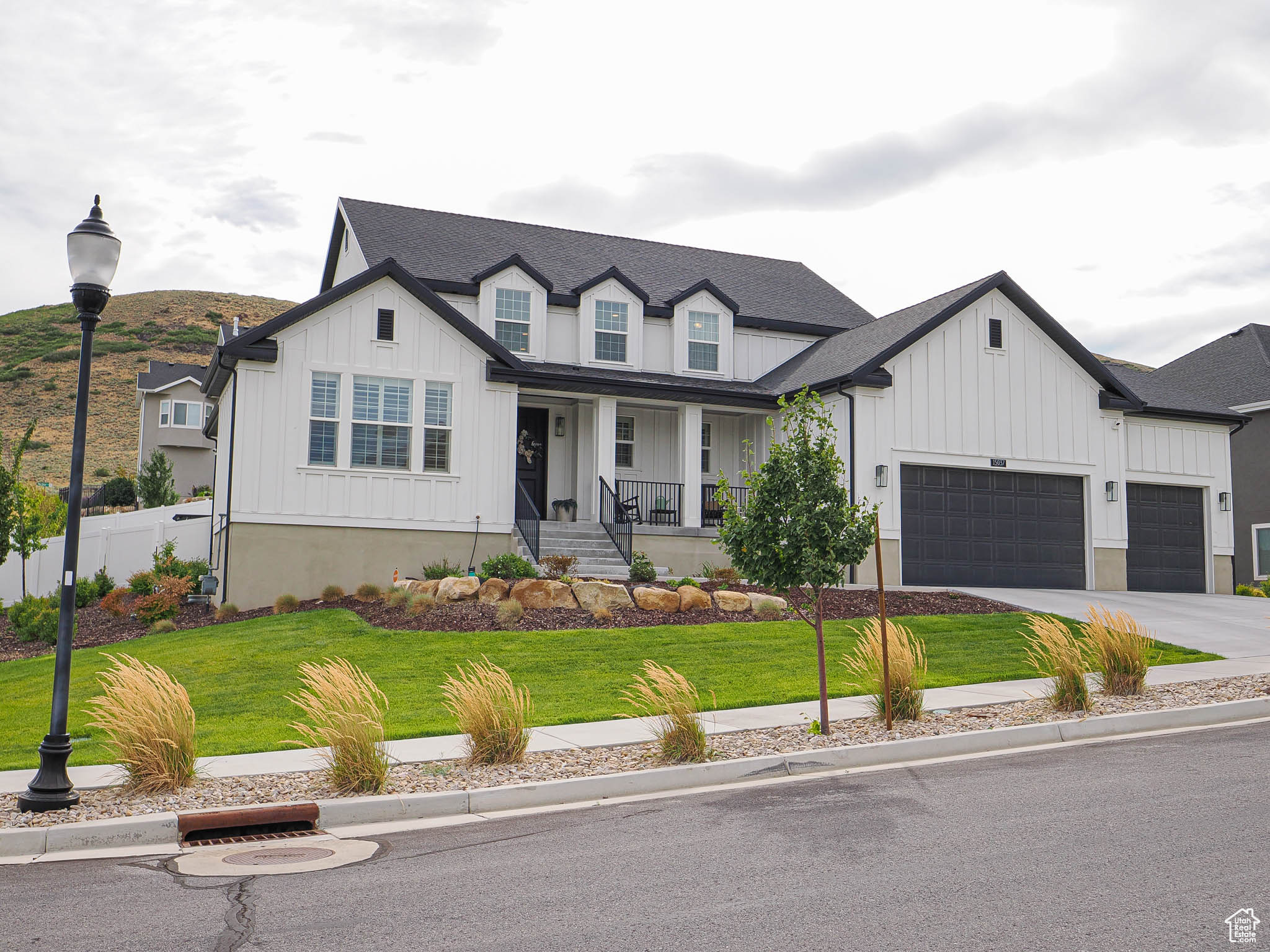 COVE AT HERRIMAN SPRINGS PHASE 1 - Residential
