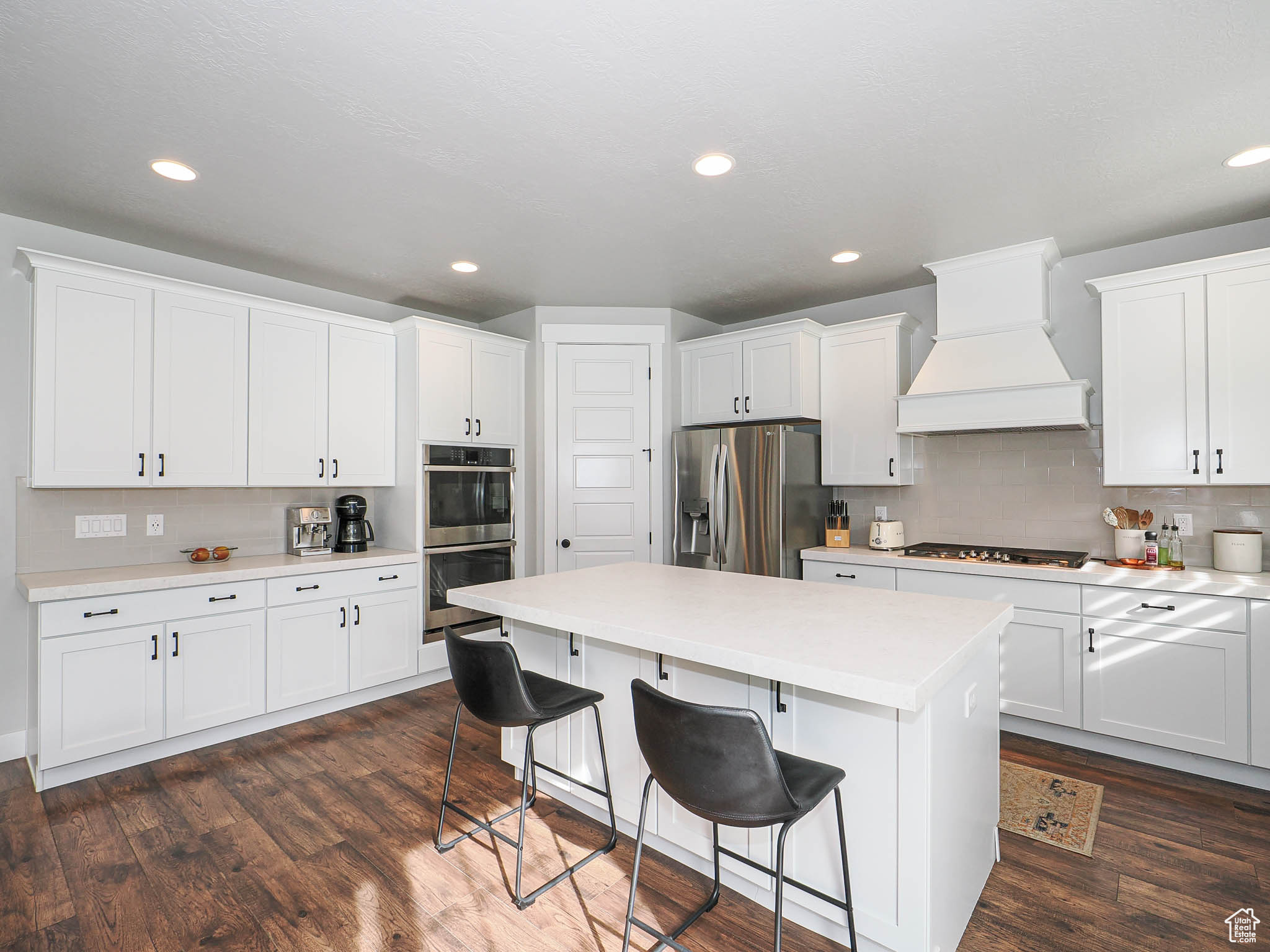 COVE AT HERRIMAN SPRINGS PHASE 1 - Residential