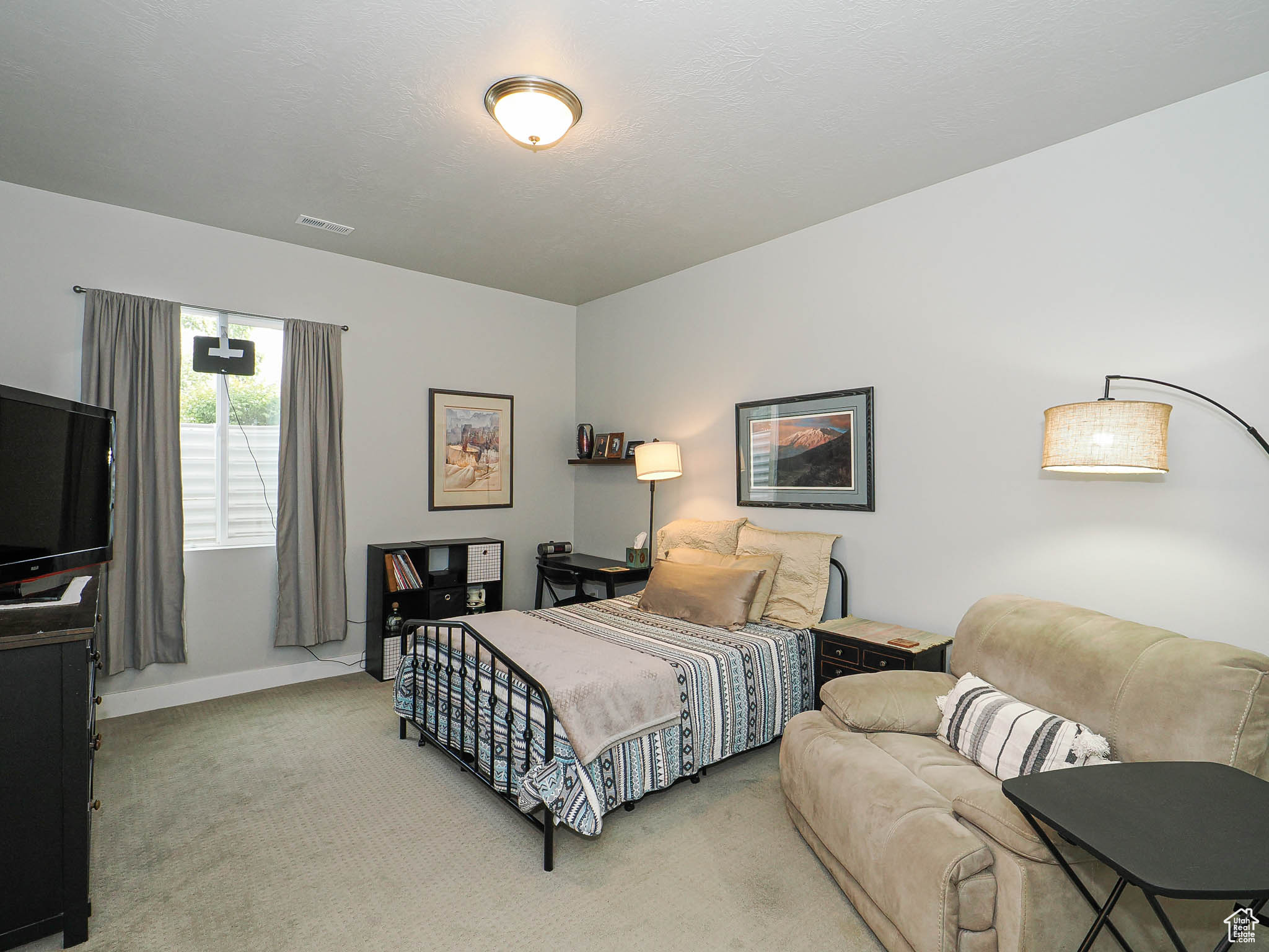 COVE AT HERRIMAN SPRINGS PHASE 1 - Residential