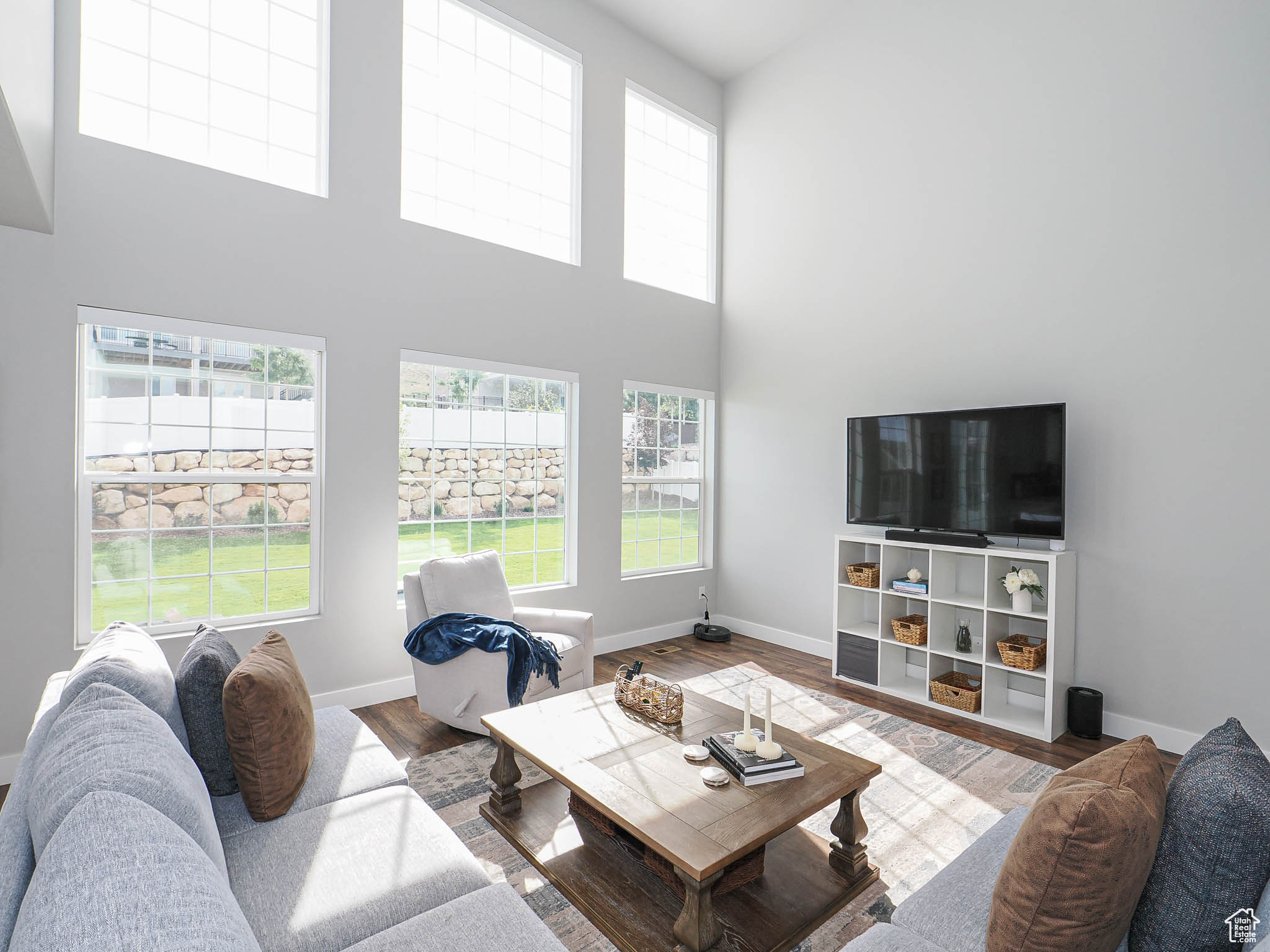 COVE AT HERRIMAN SPRINGS PHASE 1 - Residential