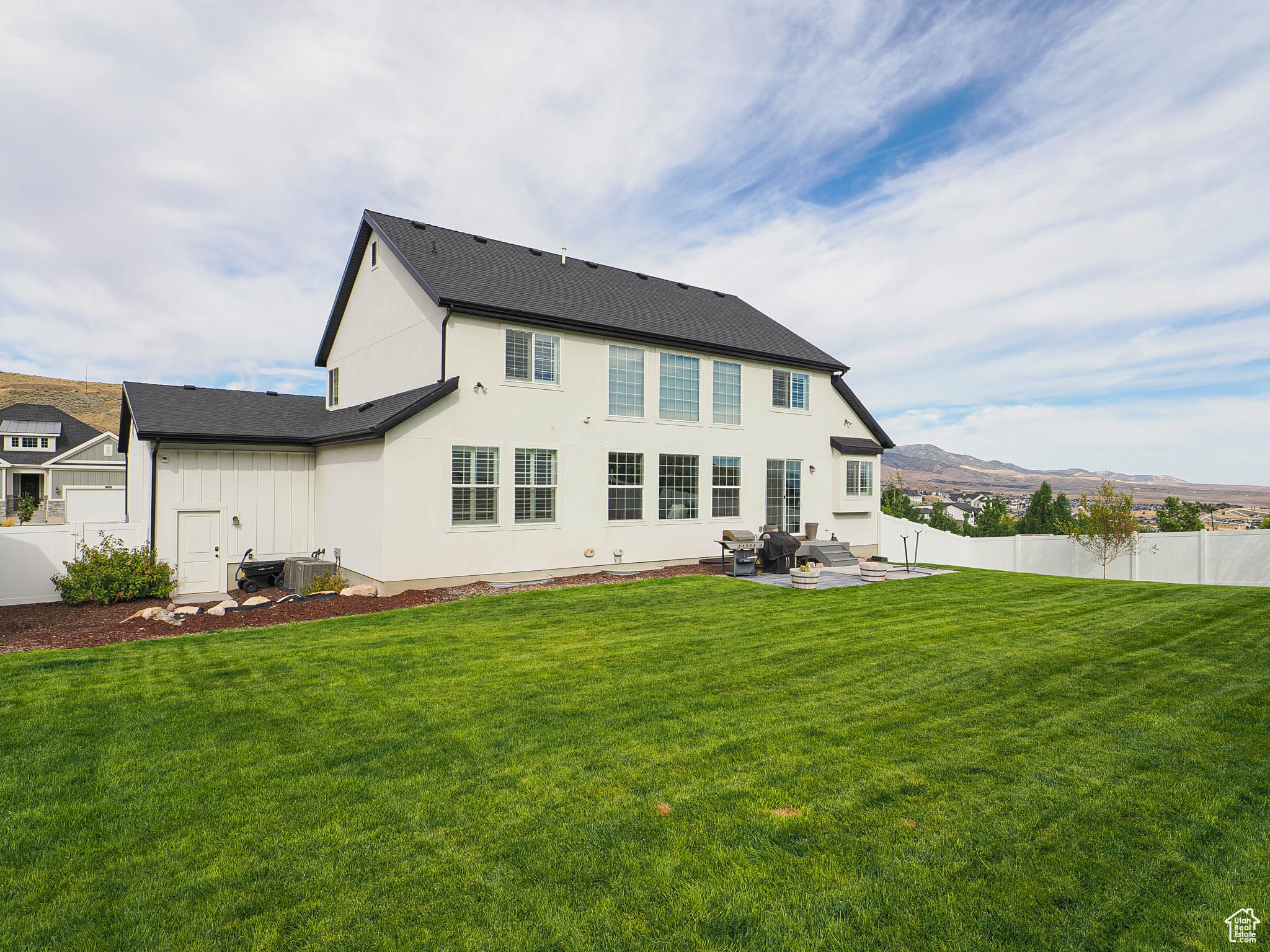COVE AT HERRIMAN SPRINGS PHASE 1 - Residential