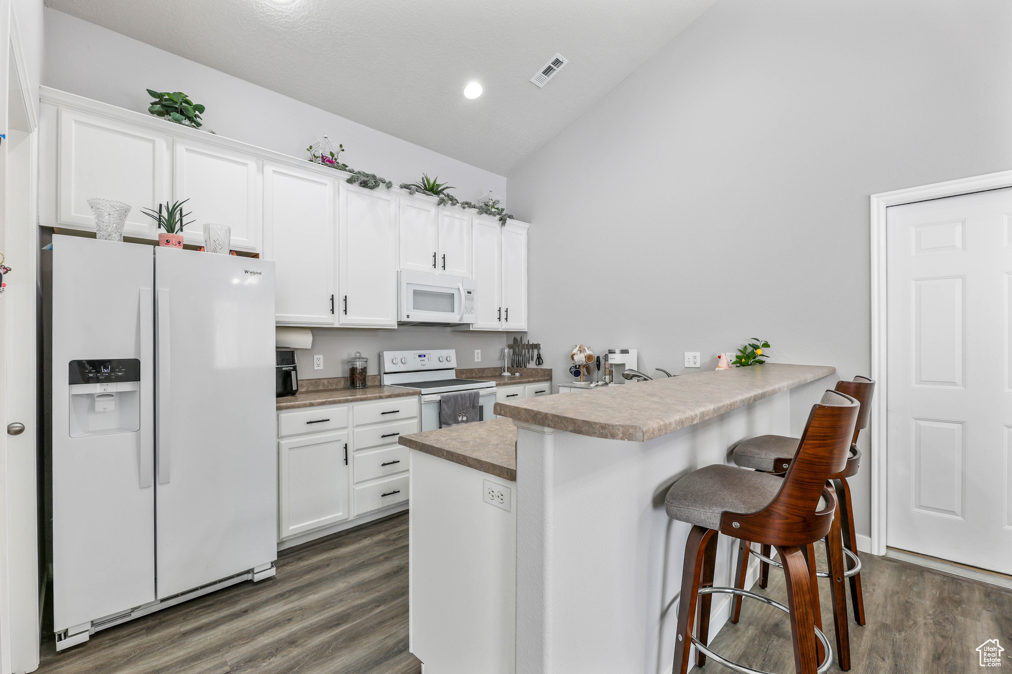 7356 S Geralee Ln, West Jordan, Utah image 10