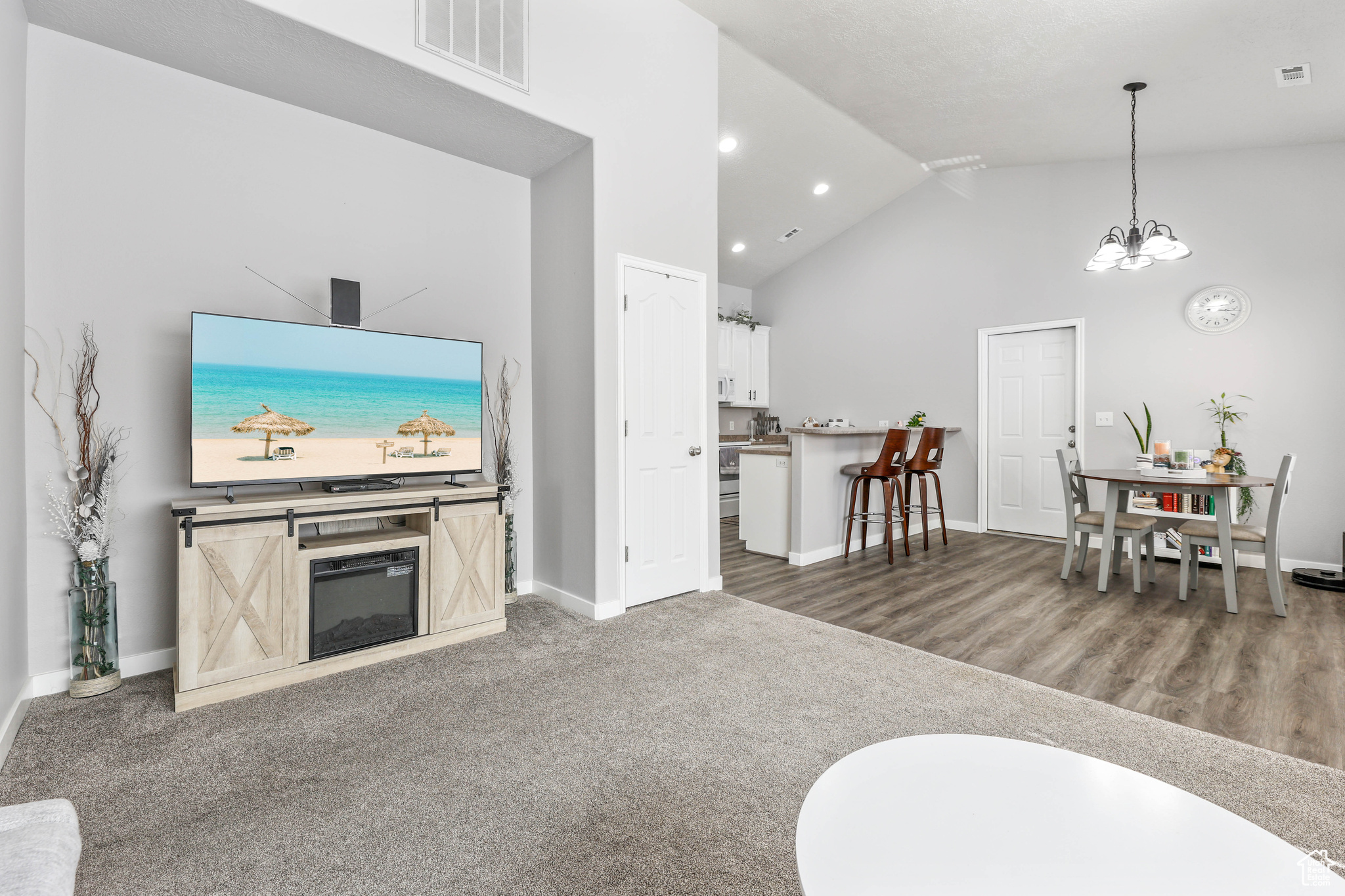 7356 S Geralee Ln, West Jordan, Utah image 6